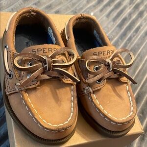 Sperry Tan Moccasins Classic Leather Design